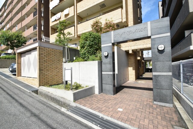  阪急千里線/南千里駅 徒歩19分 4階 築25年