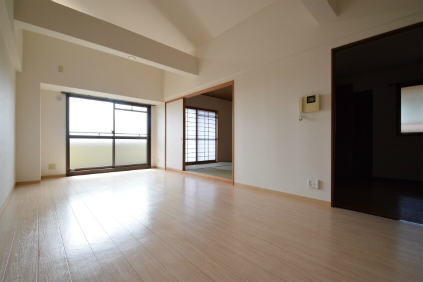  阪急千里線/南千里駅 徒歩19分 4階 築25年