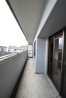  阪急千里線/千里山駅 徒歩17分 2階 築31年