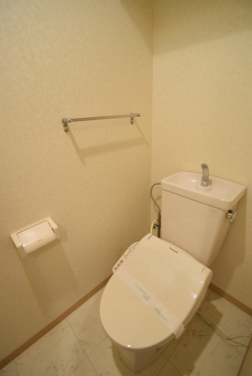  阪急千里線/千里山駅 徒歩17分 2階 築31年