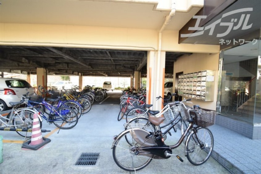  アーネスト山手Ⅱ