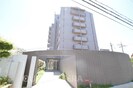 ロイヤルプラザ千里の外観