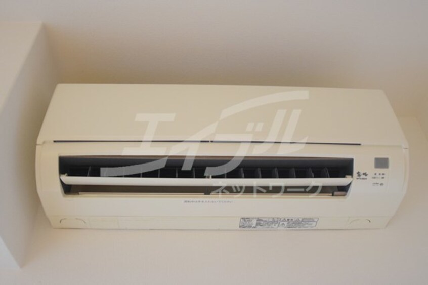  SERENiTE江坂四番館