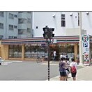セブンイレブン吹田泉町２丁目店(コンビニ)まで195m※セブンイレブン吹田泉町２丁目店 阪急千里線/吹田駅 徒歩2分 8階 築18年