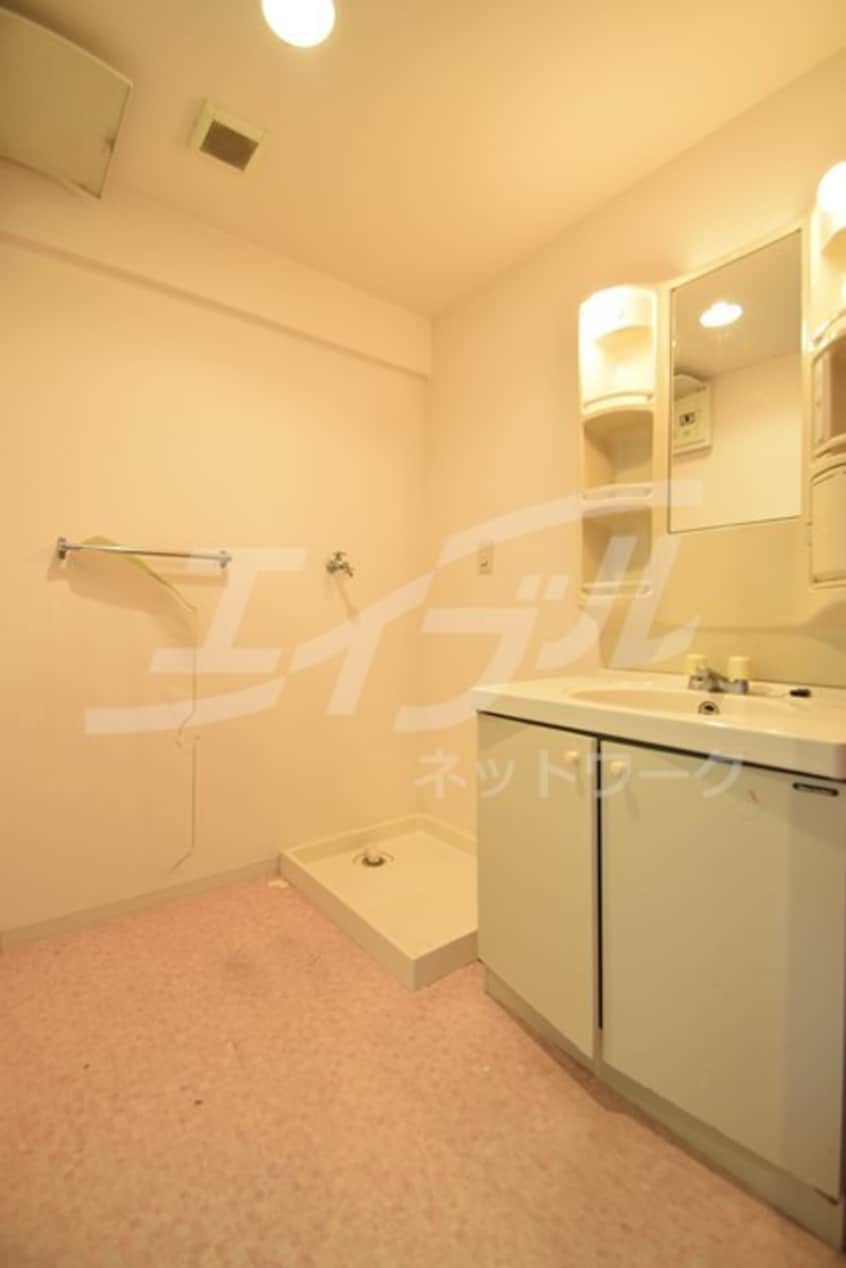  メゾンドール南千里