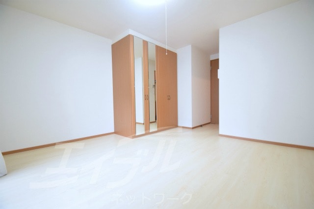  グランディール