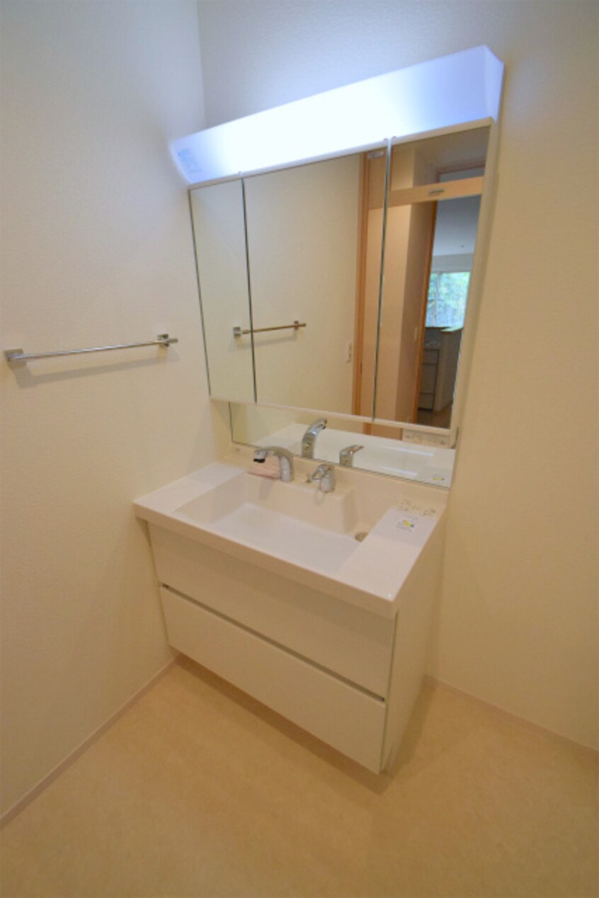  メイマオ（A棟）・ジェゴォ（B棟）