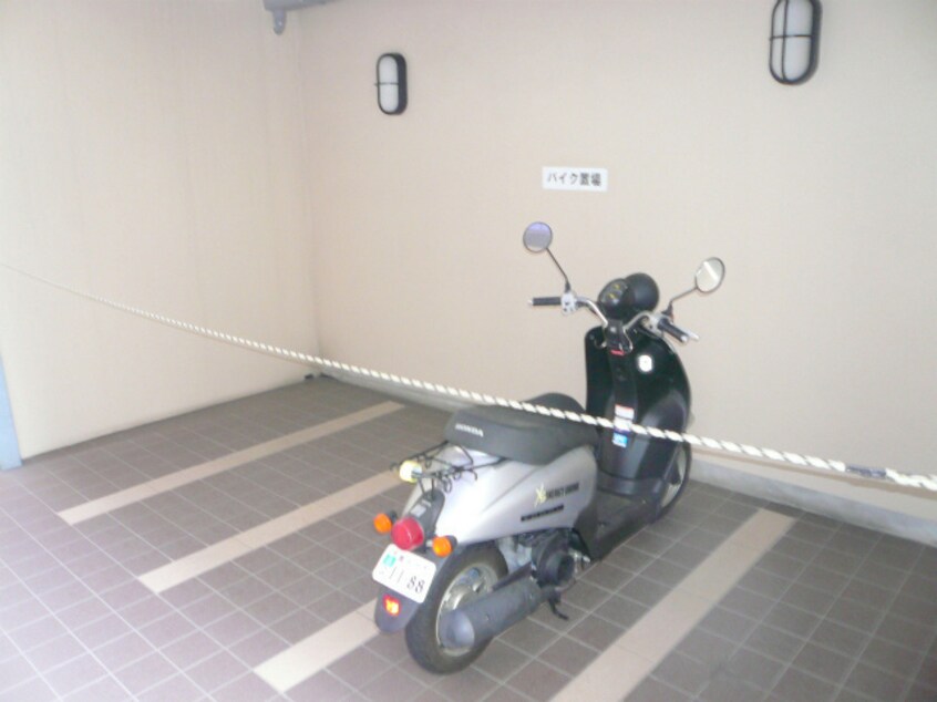  サンレムート江坂・1st