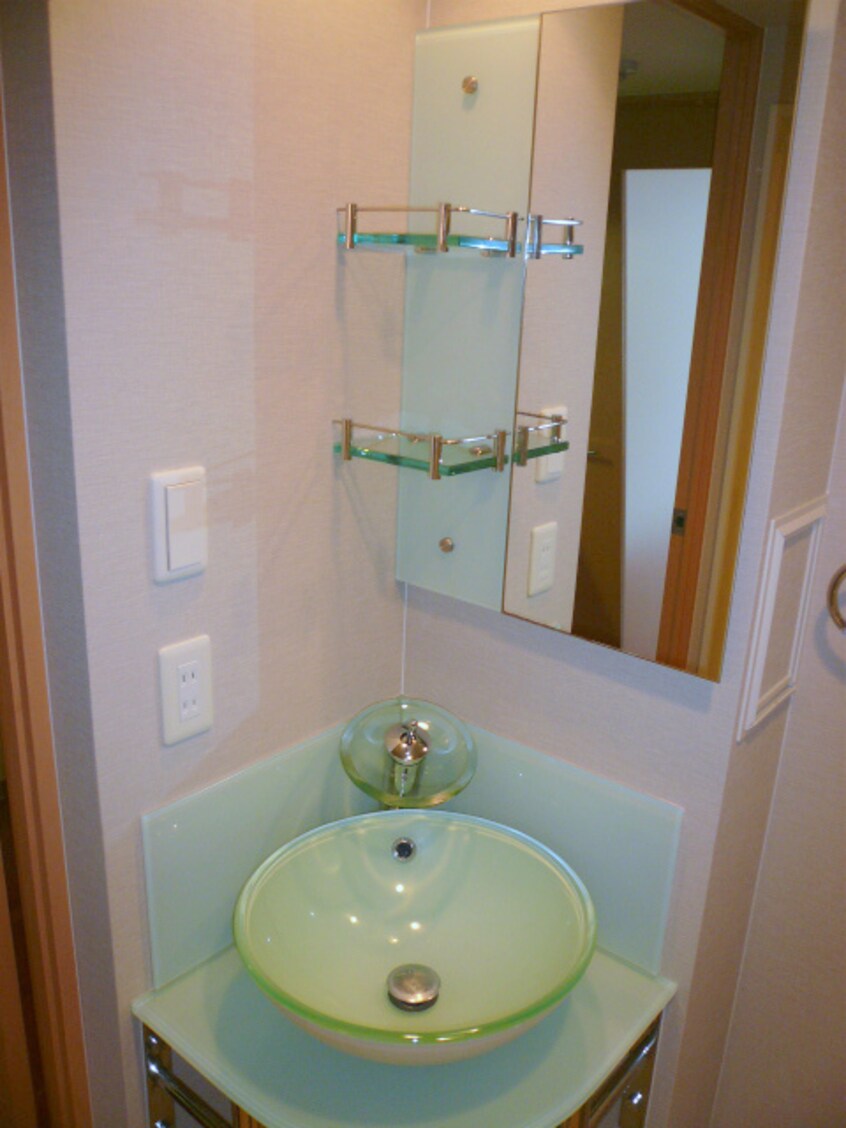  サンレムート江坂・1st