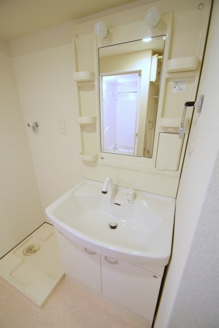  ドライバウム江坂