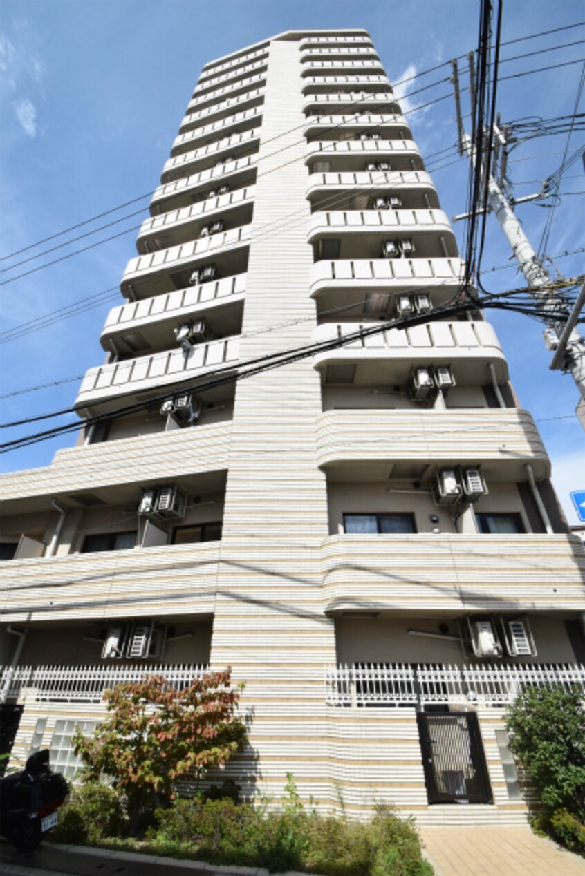  RIDGE江坂（旧ルクレ江坂）