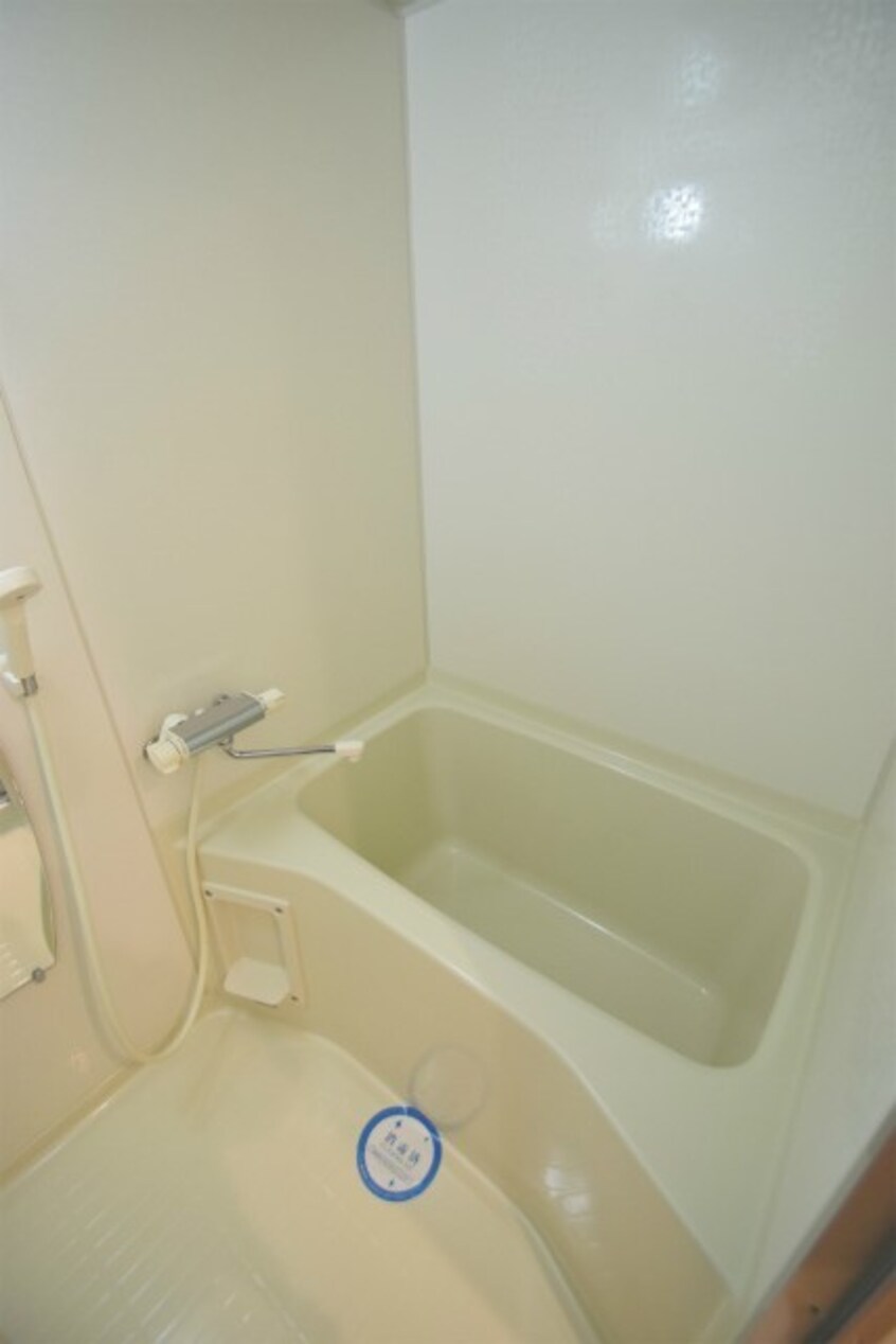  RIDGE江坂（旧ルクレ江坂）