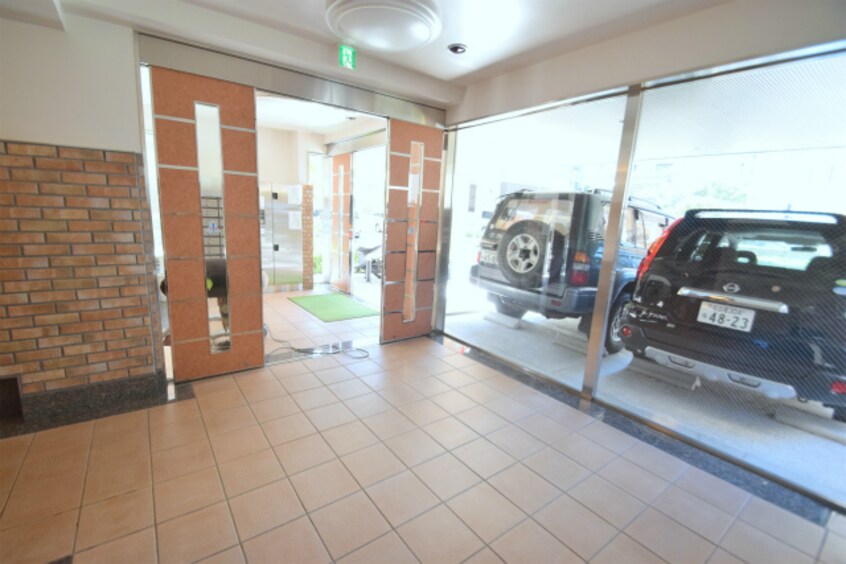  大阪メトロ御堂筋線/江坂駅 徒歩7分 2階 築21年