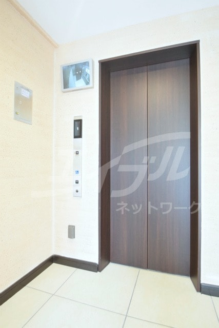  阪急千里線/北千里駅 徒歩13分 3階 築8年