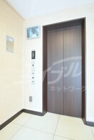  阪急千里線/北千里駅 徒歩13分 3階 築8年