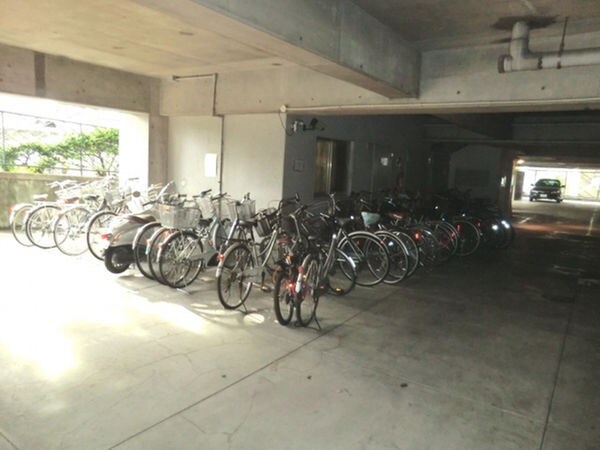  グリースシャトー桃山台