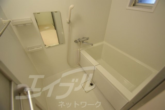  内田ロイヤルハイツ