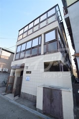 ルネ山岸