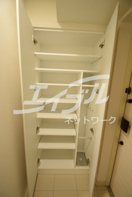  コンフォリア江坂