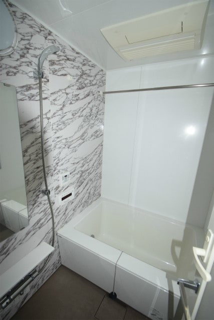  アパートメンツ江坂