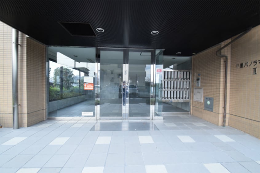  阪急千里線/千里山駅 徒歩15分 2階 築28年