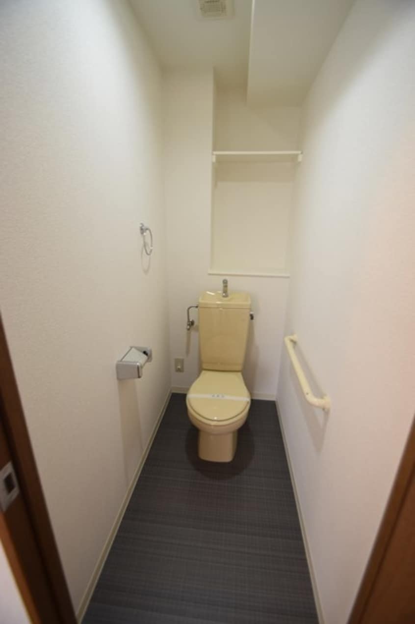  阪急千里線/千里山駅 徒歩15分 2階 築28年