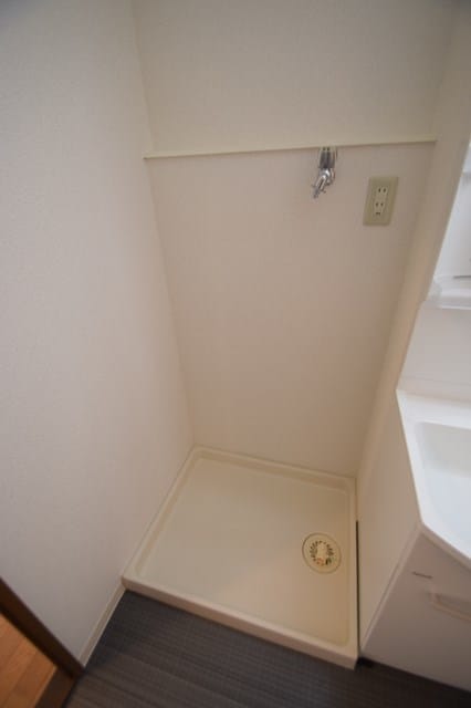  阪急千里線/千里山駅 徒歩15分 2階 築28年