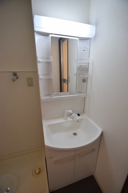  阪急千里線/千里山駅 徒歩15分 2階 築28年