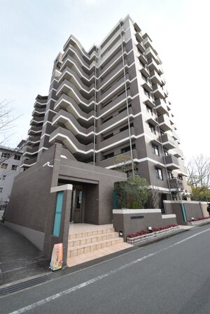 ステイツ千里津雲台ビュースクエア