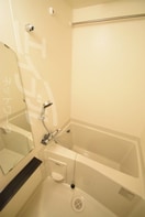  大阪メトロ御堂筋線/江坂駅 徒歩6分 5階 築8年