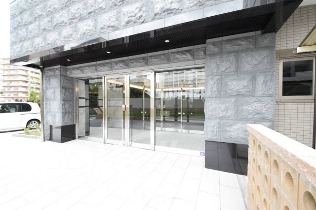  大阪メトロ御堂筋線/江坂駅 徒歩6分 5階 築8年