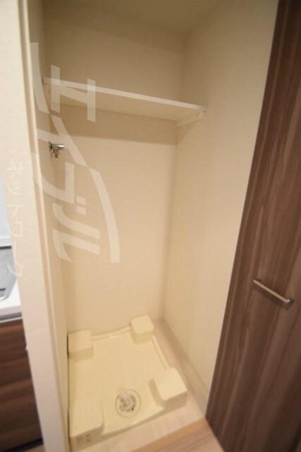  大阪メトロ御堂筋線/江坂駅 徒歩6分 6階 築8年