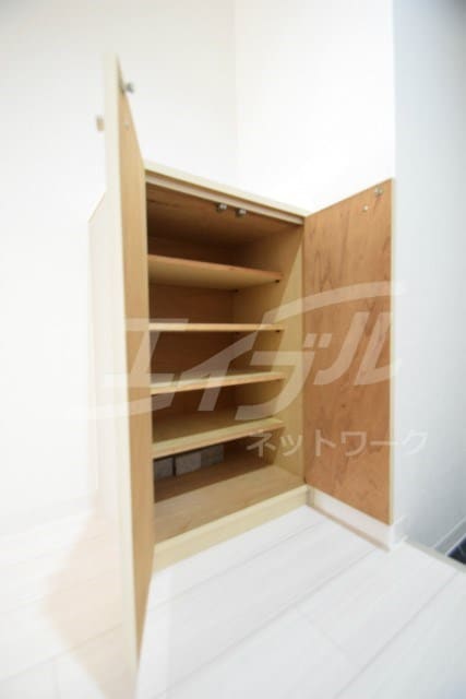  メゾンクレスト