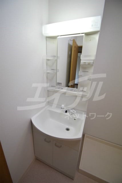  ラフィーネ高塚