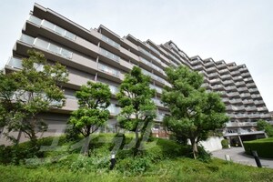 北千里パークスクエア