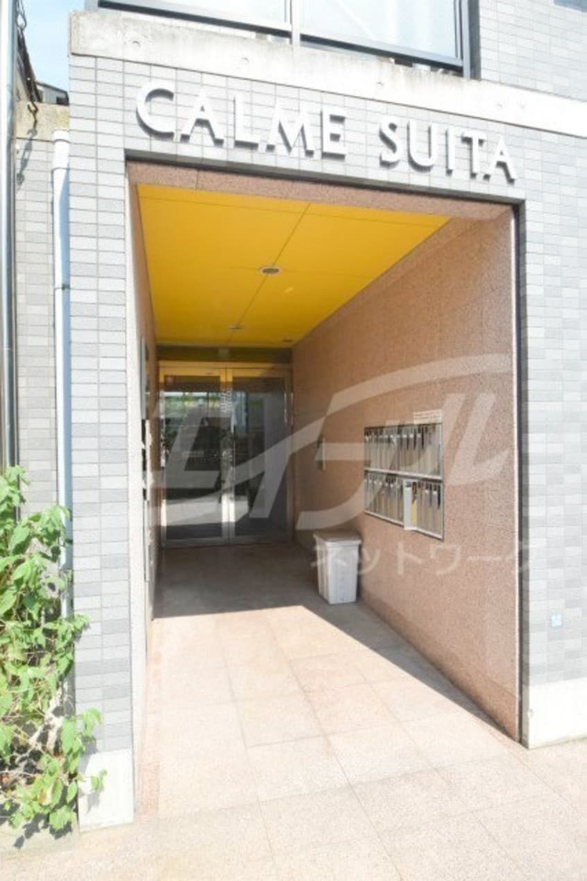  阪急千里線/吹田駅 徒歩3分 1階 築24年