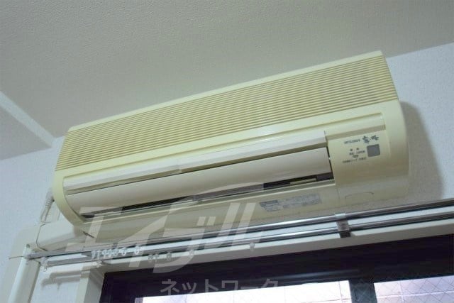  阪急千里線/吹田駅 徒歩3分 1階 築24年