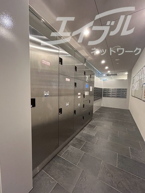  阪急千里線/南千里駅 徒歩6分 4階 築13年