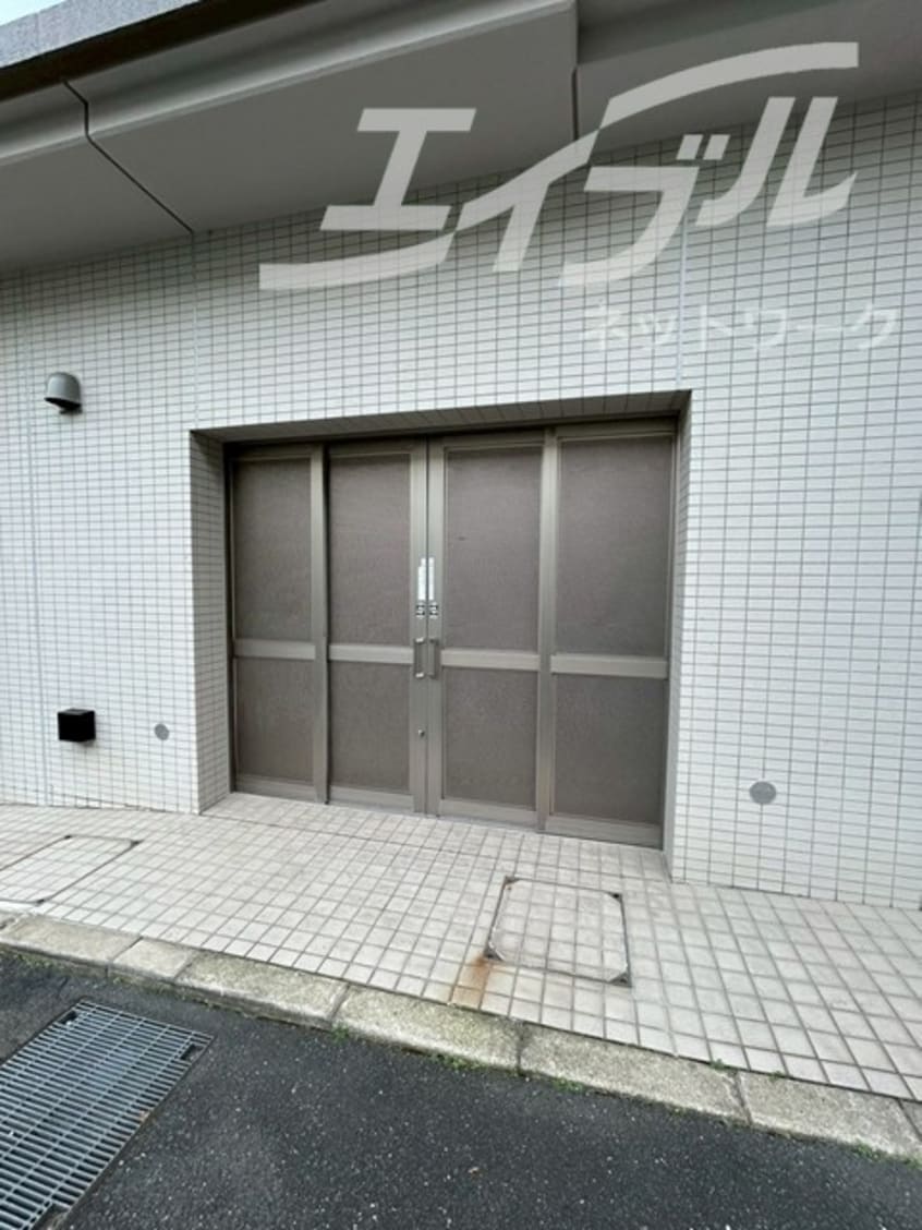  阪急千里線/南千里駅 徒歩6分 4階 築13年