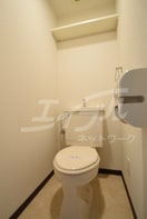  大阪メトロ御堂筋線/江坂駅 徒歩5分 2階 築30年