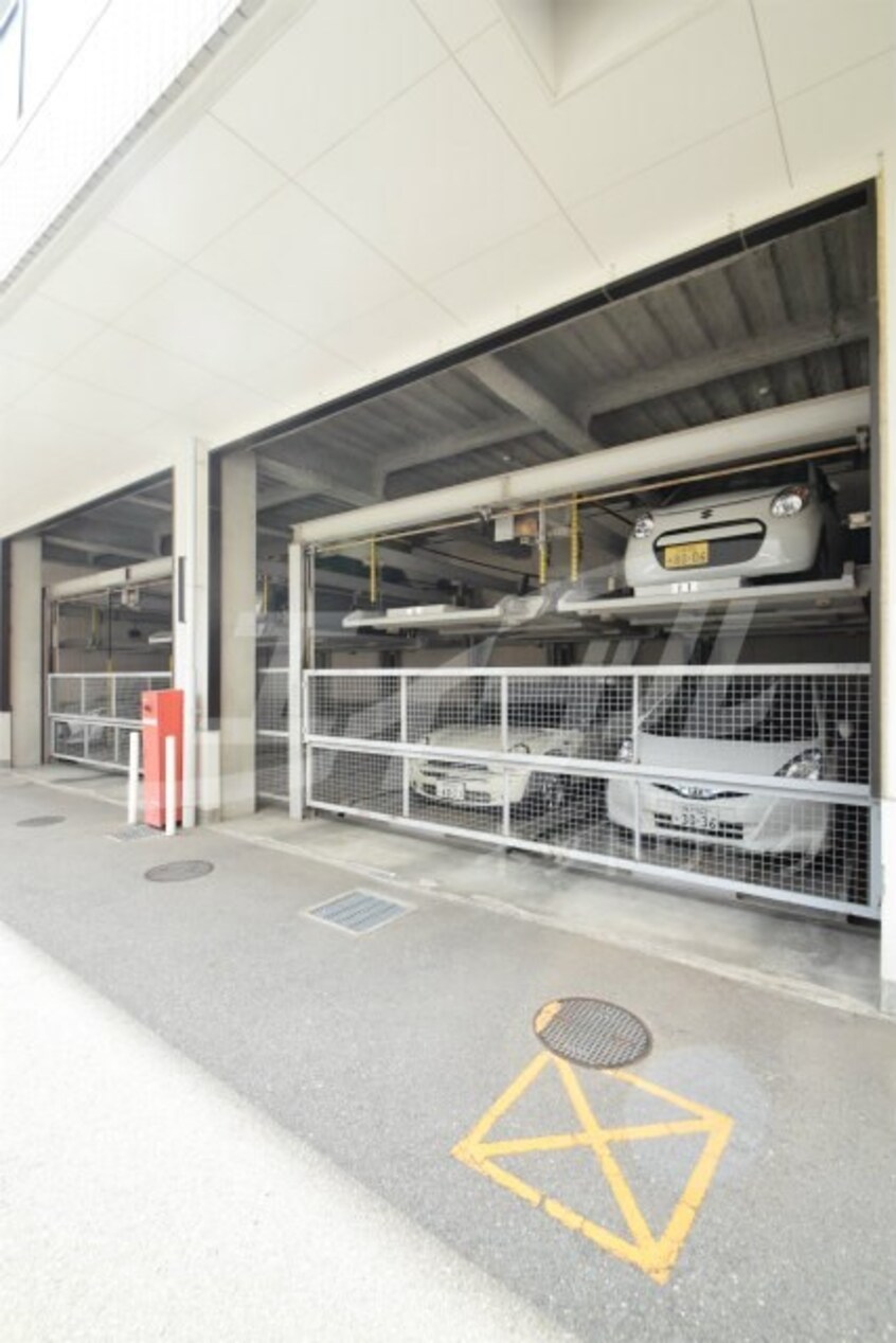  大阪メトロ御堂筋線/江坂駅 徒歩5分 2階 築30年