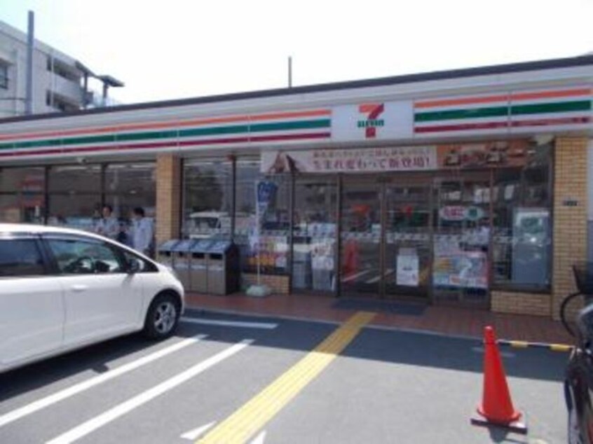 セブンイレブン吹田佐井寺4丁目店(コンビニ)まで488m※セブンイレブン吹田佐井寺4丁目店 パセオ東千里