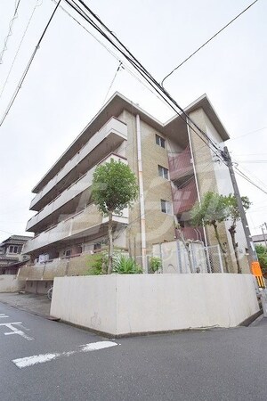 LEO`s　垂水