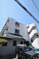 フェリシモ千里山の外観