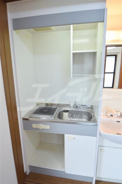  阪急千里線/関大前駅 徒歩5分 2階 築27年