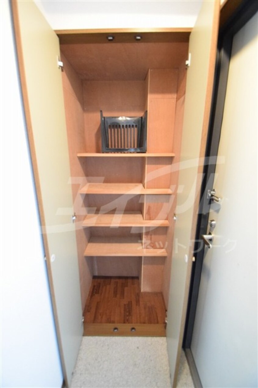  阪急千里線/関大前駅 徒歩5分 2階 築27年