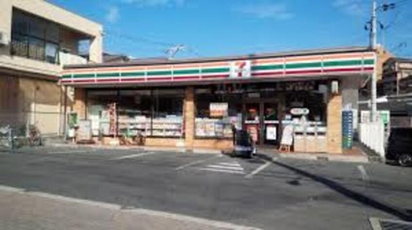 セブンイレブン吹田広芝町店(コンビニ)まで346m※セブンイレブン吹田広芝町店 アーデン江坂