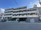 横山第8マンションの外観