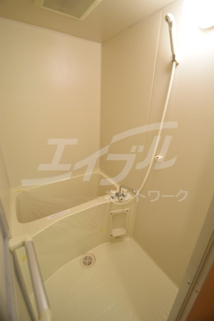  大阪メトロ御堂筋線/江坂駅 徒歩8分 9階 築22年