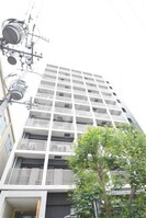 ルナコート江坂の外観